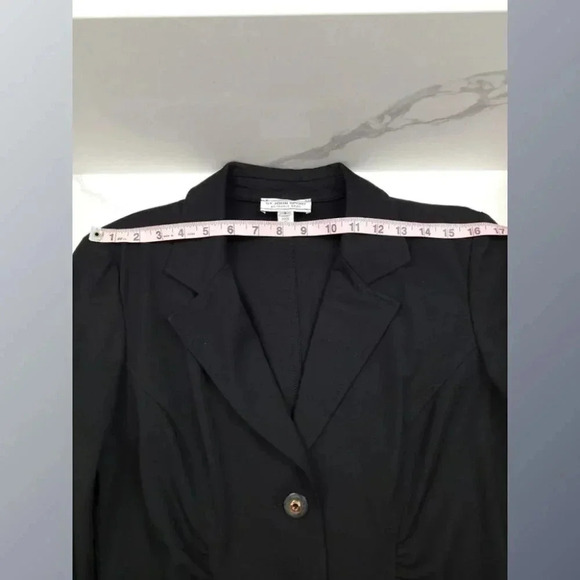 St John Sport Blazer - Picture 13 of 13